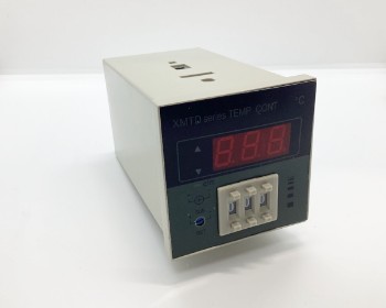 温調器